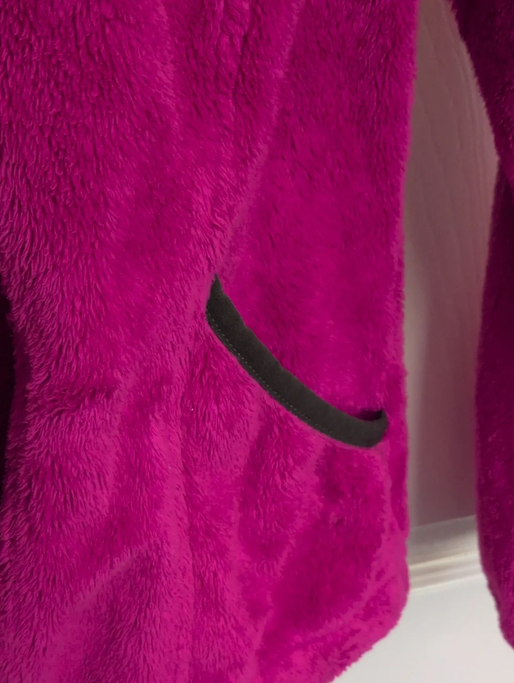 The North Face Girls Fuzzy Fleece Full Zip Jacket - S 7/8